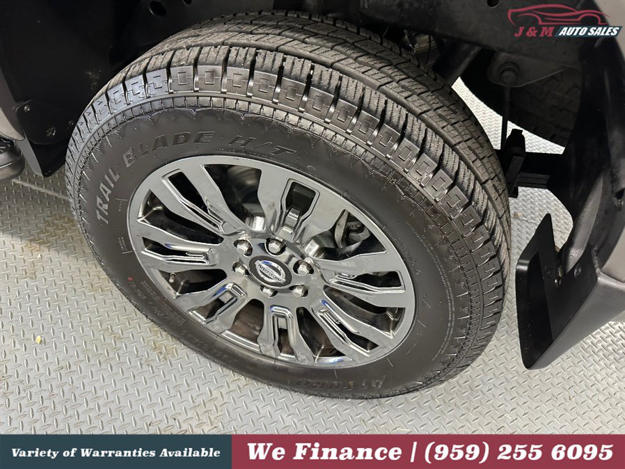 Used 2016 Nissan Titan Platinum Reserve AWD/4WD image 37