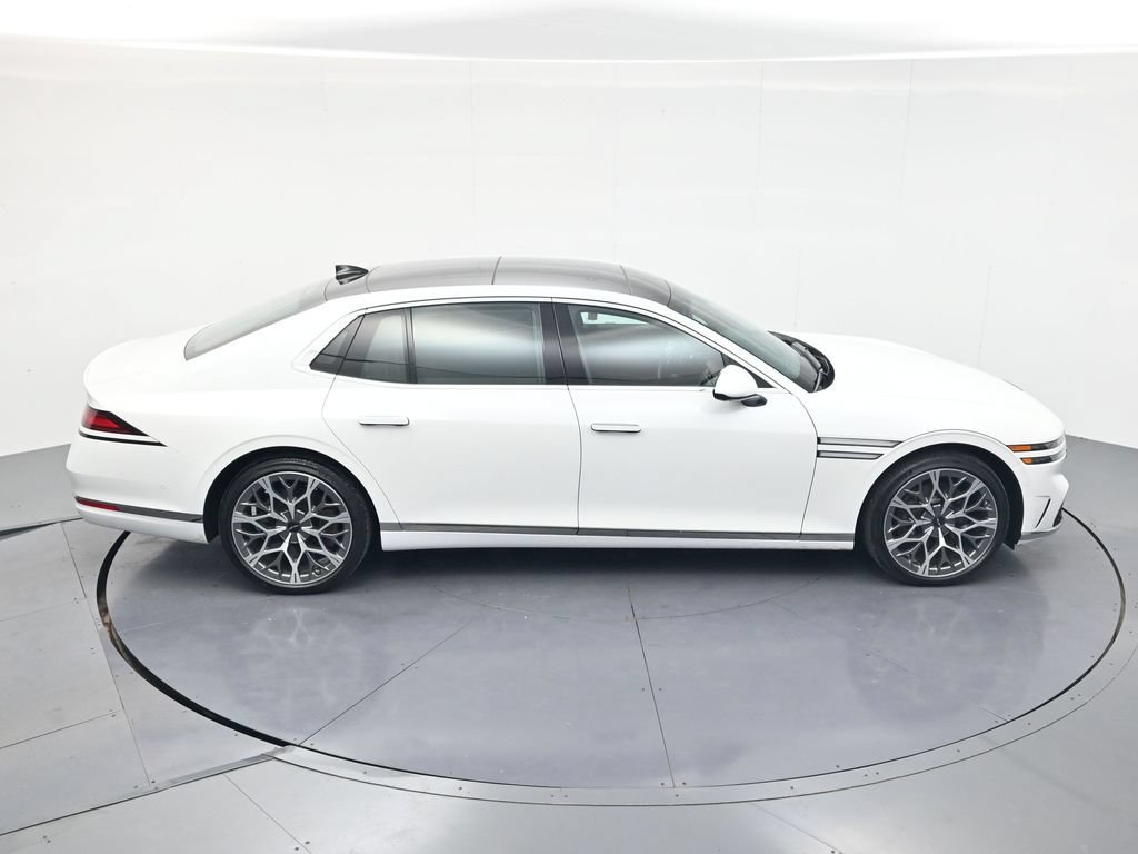 Used 2024 Genesis G90 3.5T AWD/4WD image 46