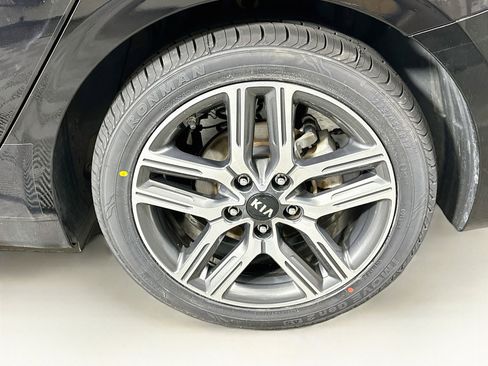 Used 2019 Kia Forte S FWD image 11