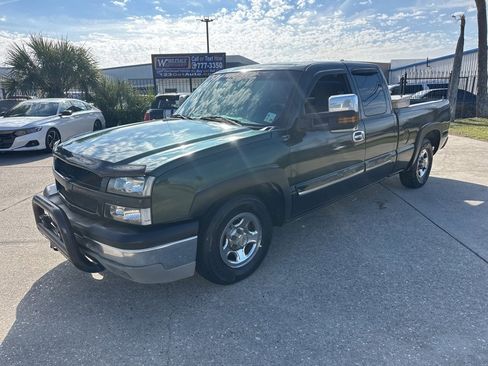 Used 2004 Chevrolet Silverado 1500 LS image 2