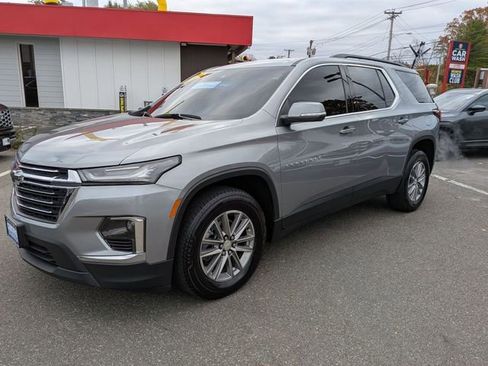 Certified 2024 Chevrolet Traverse LT w/ LPO, Floor Liner Package image 7