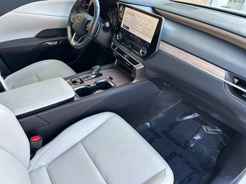 Used 2023 Lexus RX 350 Premium w/ Accessory Package (Z1) FWD image 18