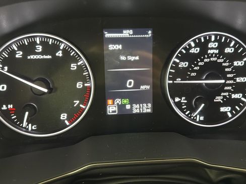 Certified 2025 Subaru Outback Limited image 8