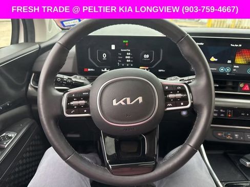 Used 2025 Kia Carnival SX Prestige FWD image 13