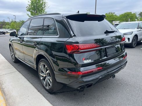 Used 2023 Audi SQ7 Prestige AWD/4WD image 6