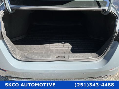 Used 2024 Nissan Sentra SV FWD image 21