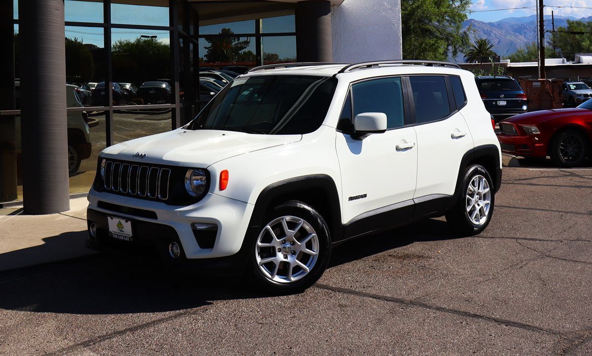Used 2020 Jeep Renegade Latitude w/ Popular Equipment Group FWD image 2