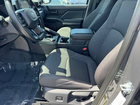 Used 2026 Toyota Tacoma SR5 AWD/4WD image 14