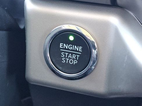 Certified 2023 Ford Expedition Max XLT image 16