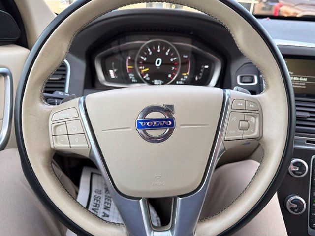 Used 2015 Volvo XC60 T6 AWD/4WD image 26