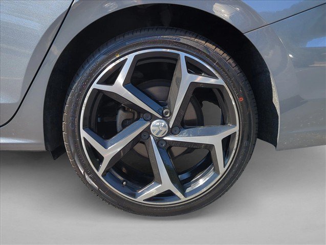 Used 2020 Volkswagen Passat 2.0T R-Line FWD image 11