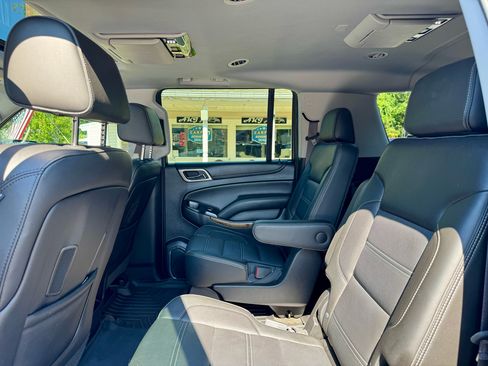 Used 2015 GMC Yukon XL Denali w/ Open Road Package image 31