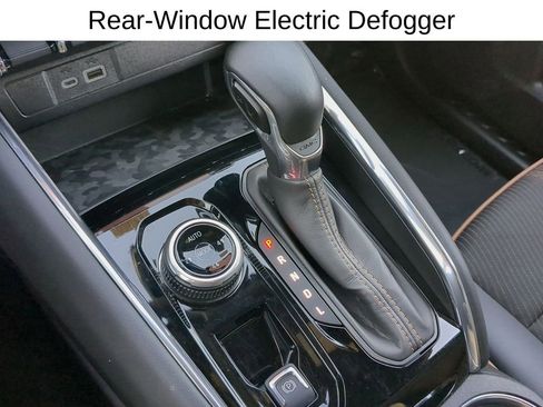 Used 2024 GMC Canyon AT4 w/ Canyon Safety Plus Package image 25