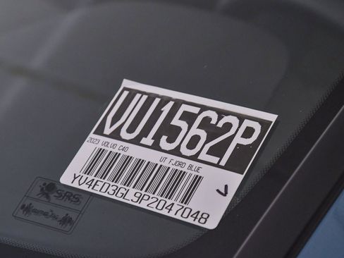 Certified 2023 Volvo C40 P8 Recharge Plus image 28