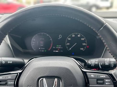 Used 2025 Honda HR-V Sport image 22