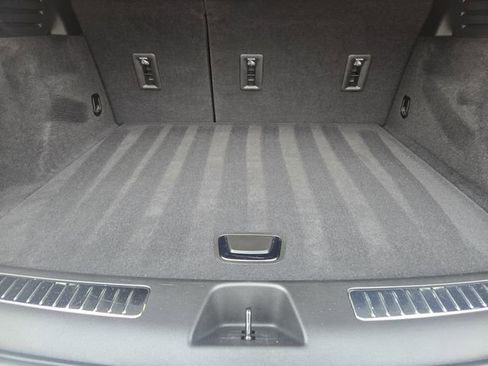 Used 2023 Cadillac XT4 Sport w/ LPO, Onyx Lite Package image 32