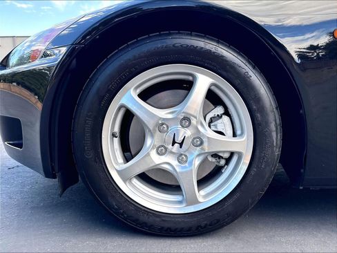 Used 2000 Honda S2000 image 12