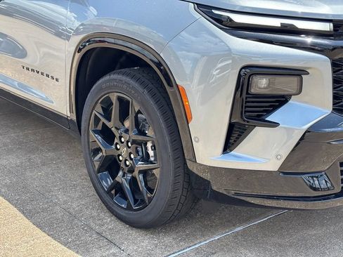 New 2026 Chevrolet Traverse RS FWD image 5