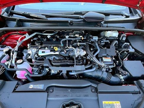 Used 2024 Toyota Prius LE image 26