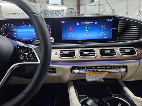 New 2026 Mercedes-Benz GLE 350 4MATIC image 22