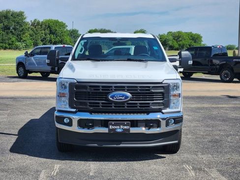 New 2026 Ford F250 XL w/ XL Chrome Package AWD/4WD image 2
