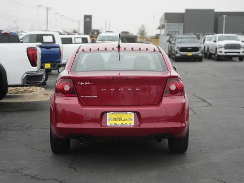 Used 2013 Dodge Avenger SE image 7