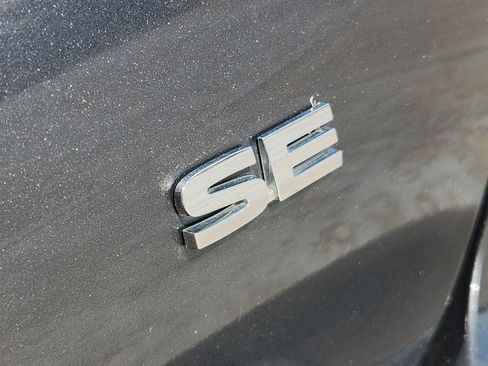 Used 2025 Mitsubishi Outlander SE AWD/4WD image 13