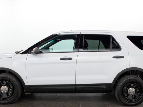 Used 2016 Ford Explorer 4WD Police Interceptor image 5