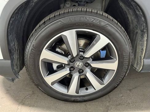 Used 2025 Honda Pilot Touring image 28