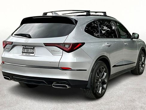 Used 2022 Acura MDX A-Spec image 2