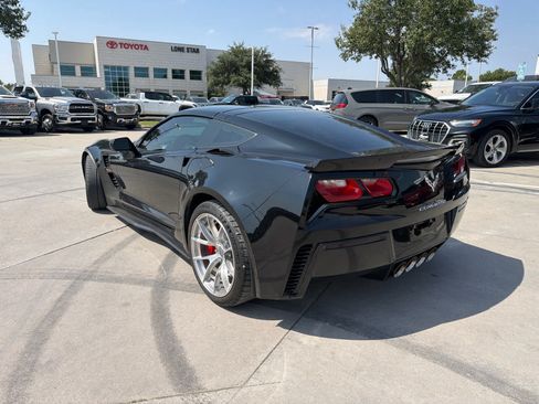 Used 2017 Chevrolet Corvette Grand Sport RWD image 3