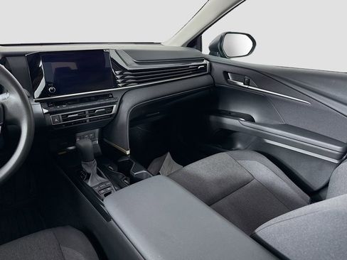 Certified 2025 Toyota Camry LE w/ Convenience Package FWD image 16