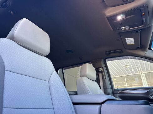 Used 2023 Chevrolet Suburban LS w/ Driver Alert Package image 27