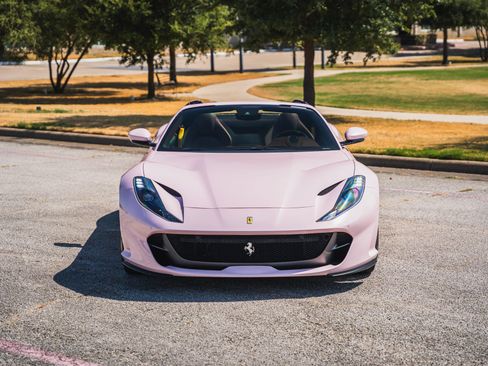 Used 2021 Ferrari 812 GTS RWD image 24