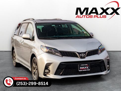 Used 2020 Toyota Sienna SE AWD/4WD image 1