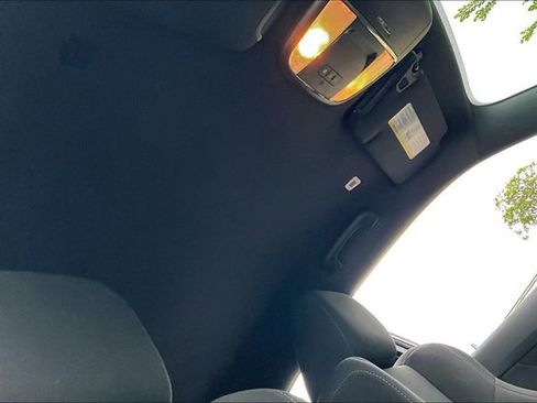 Used 2023 Dodge Charger Scat Pack w/ Harman/Kardon Audio Group RWD image 22