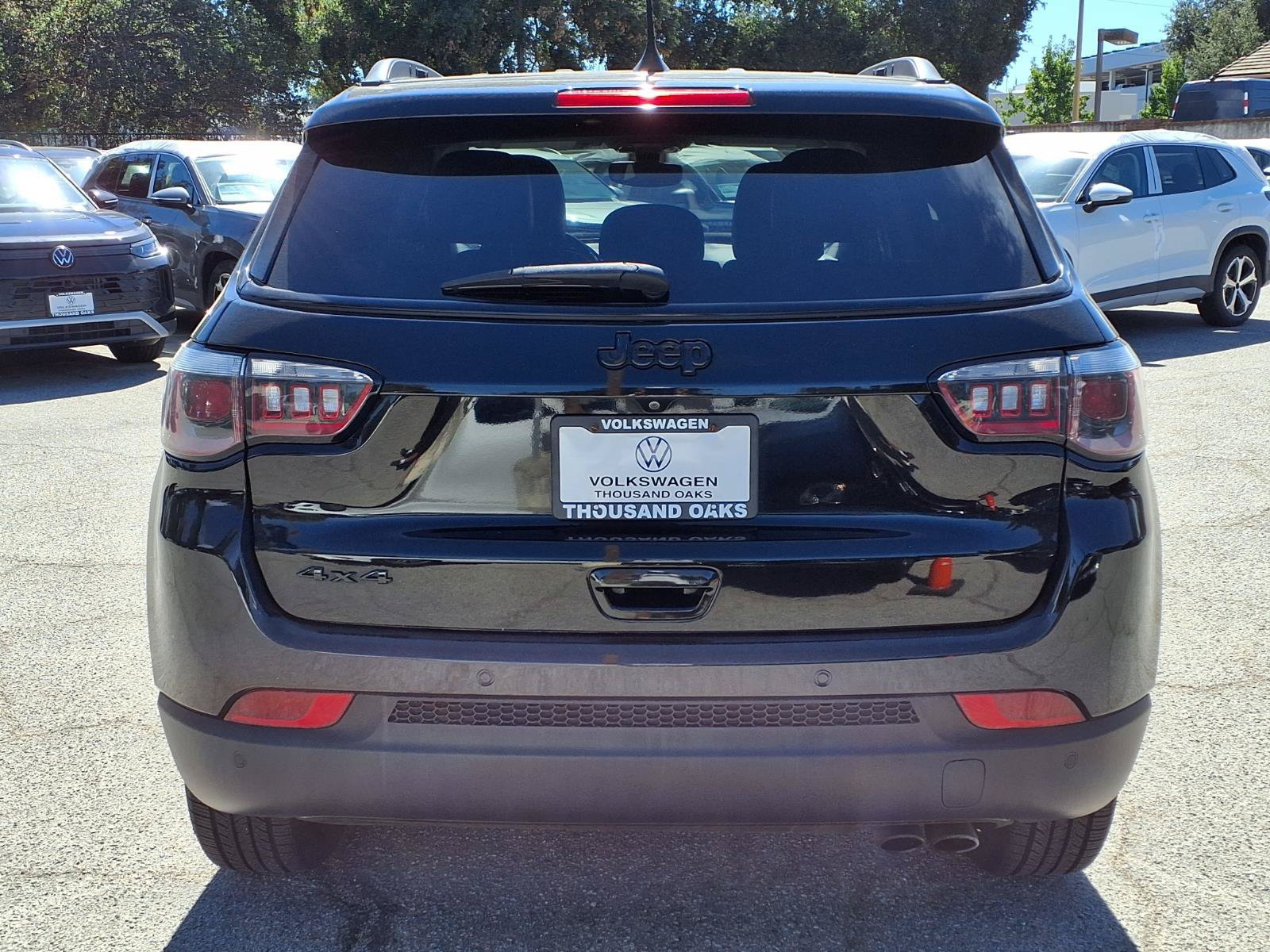 Used 2019 Jeep Compass Latitude AWD/4WD image 6