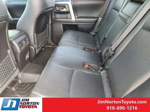 Used 2020 Toyota 4Runner Limited AWD/4WD image 30