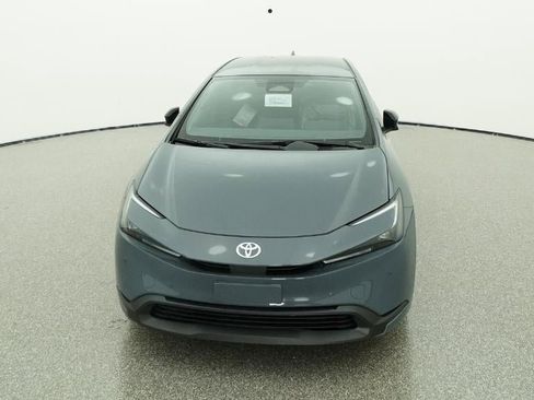New 2026 Toyota Prius LE image 15