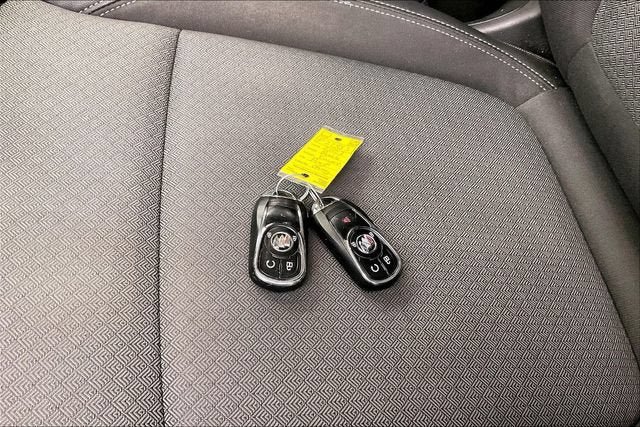 Certified 2023 Buick Encore GX Preferred w/ Cold Weather Comfort Package AWD/4WD image 13