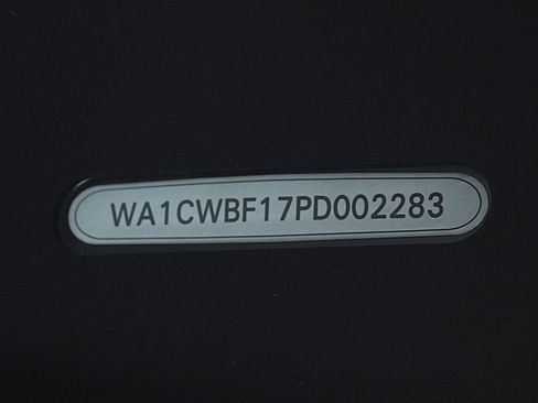 Used 2023 Audi SQ8 Prestige image 24