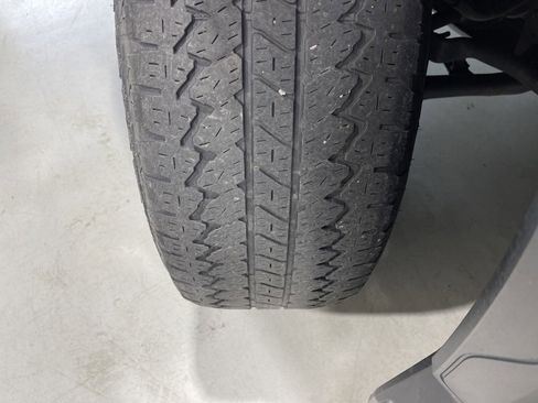 Used 2023 GMC Sierra 1500 SLT w/ SLT Premium Package image 11