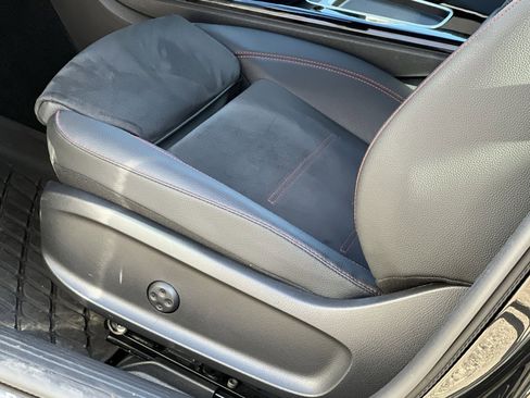 Certified 2025 Mercedes-Benz CLA 250 CLA 250 image 12