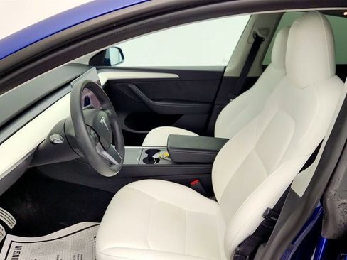 Used 2023 Tesla Model Y Long Range image 24