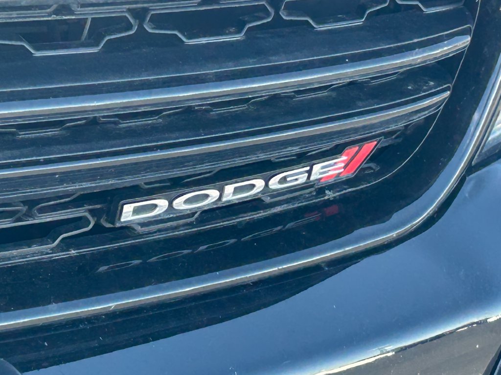 Used 2020 Dodge Charger SXT AWD/4WD image 9