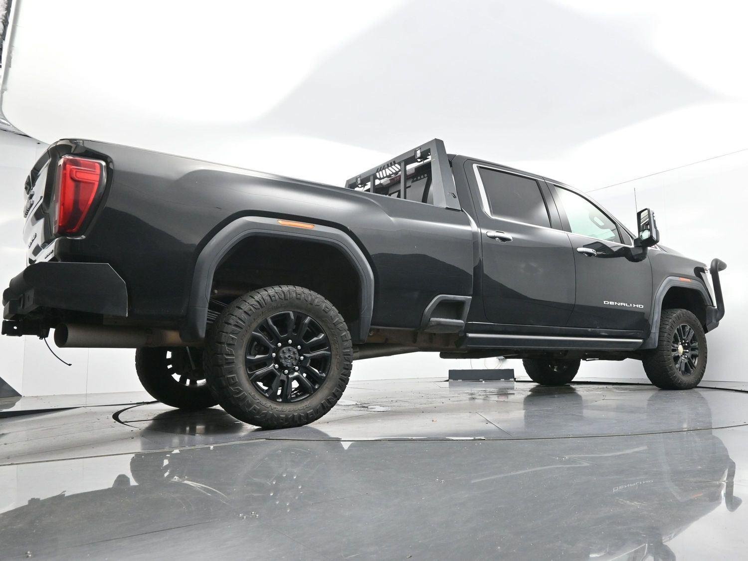 Used 2021 GMC Sierra 3500 Denali w/ Denali Black Diamond Edition AWD/4WD image 47