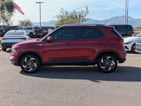 Certified 2026 Hyundai Venue SEL image 6