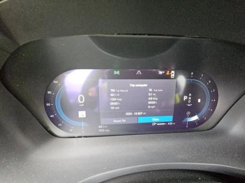 Used 2025 Volvo S60 B5 Core image 17