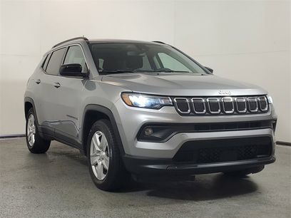 Used 2022 Jeep Compass Latitude w/ Sun and Sound Group