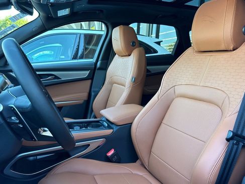 New 2026 Jaguar F-PACE R-Dynamic S AWD/4WD image 6